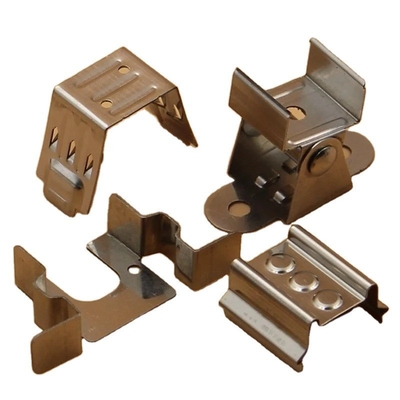 Produtos de hardware de precisão de fornecimento direto em aço inoxidável com clips metálicos personalizados