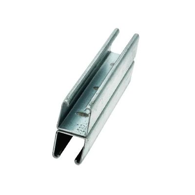 Processos de estampação L Forma de aço ângulo plano Armazém de ferro de metal Frame Corner Bracket