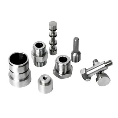 Produtos de hardware de precisão de processamento de tornos CNC personalizados com processo de estampação