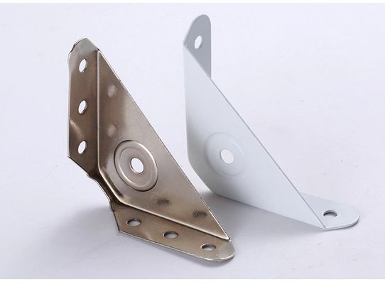 Processos de estampação de suportes de canto de aço inoxidável