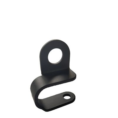 Processo de estampação versátil para dobra de produção de componentes metálicos de chapa de soldadura