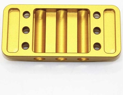 Componentes de hardware CNC de cobre revestido em pó para partes de usinagem na indústria aeronáutica